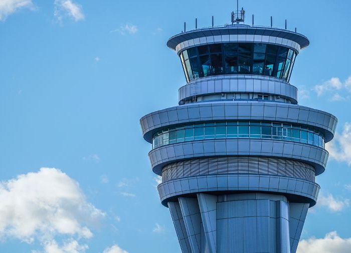INGLÊS AERONÁUTICO — PARA CONTROLADORES DE TRÁFEGO AÉREO
