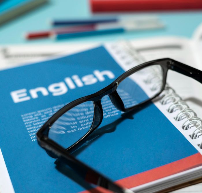 AERONAUTICAL ENGLISH — FOR GROUND HANDLING AND AIR CARGO OPERATORS